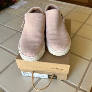 GENTLE SOULS by Kenneth Cole "LOWE" Double Zip Suede Shoes / Sneakers Size 7.5